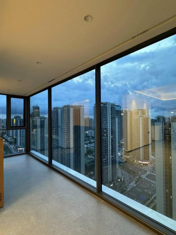 OG-CH-4005  Side-hung Window